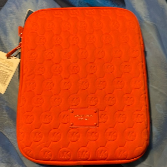 Michael Kors Other - Michael Kors I pad case. NWT